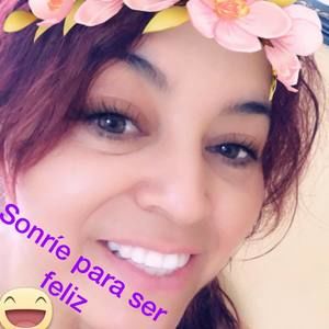 Meet your Posher, Elvia